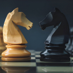 Scacchi e leggende: il Reykjav�k Open 2026 tra colpi di scena e colpi di genio